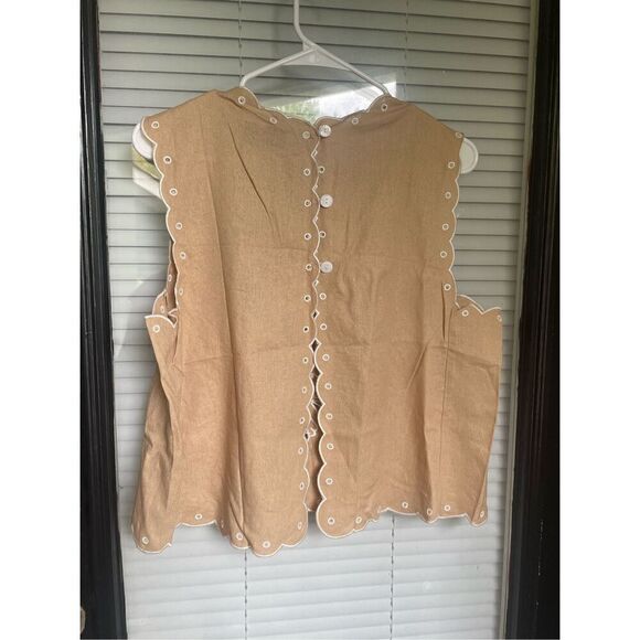 NWT VICI Lennon Eyelet Linen Blend Embroidered Sleeveless Blouse Tan XL - Picture 4 of 12